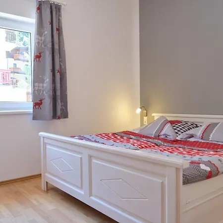 Haus Nicola شقة باد جاستاين